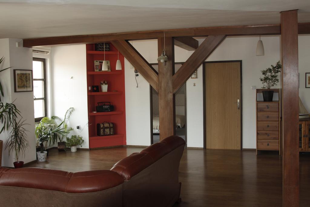 Hotel Columbo — Photos 1
